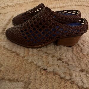 Jeffrey Campbell Brown Woven Women's Mules